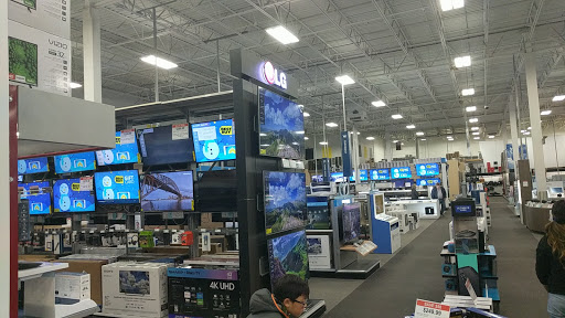 Electronics Store «Best Buy», reviews and photos, 2650 E Beltline Ave SE, Grand Rapids, MI 49546, USA