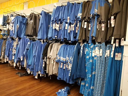 Discount Store «Kmart», reviews and photos, 5100 Dixie Hwy, Waterford Twp, MI 48329, USA