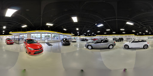 Used Car Dealer «CARite of Madison Heights», reviews and photos, 101 W 14 Mile Rd, Madison Heights, MI 48071, USA