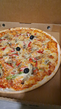 Plats et boissons du Pizzeria pizza minador à Bagnols-sur-Cèze - n°9