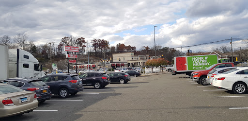 Shopping Mall «Berkshire Shopping Center», reviews and photos, 67 Newtown Rd, Danbury, CT 06810, USA