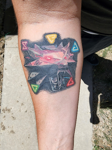 Tattoo Shop «Lady Luck Tattoo», reviews and photos, 611 SE Morrison St, Portland, OR 97214, USA