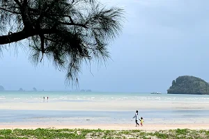 Antosil beach Krabi image