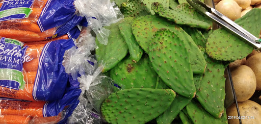 Grocery Store «Butera Market», reviews and photos, 815 Center St, Grayslake, IL 60030, USA