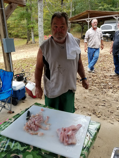 Cabin Rental Agency «Dixieland Cabins», reviews and photos, 1613 Donelson Pkwy, Dover, TN 37058, USA