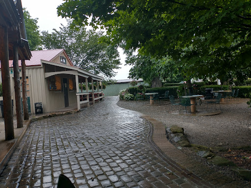 Winery «Greendance The Winery at Sandhill», reviews and photos, 306 Deerfield Rd, Mt Pleasant, PA 15666, USA