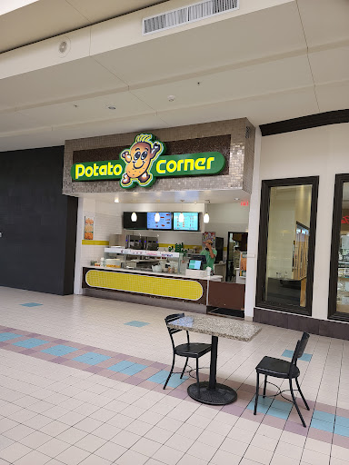 Shopping Mall «Stonewood Center», reviews and photos, 251 Stonewood St, Downey, CA 90241, USA