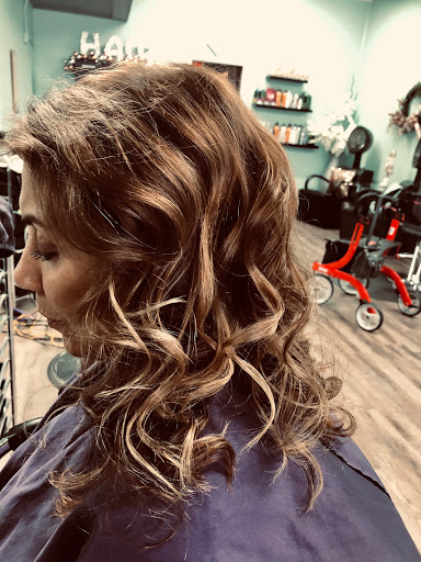 Hair Salon «B & B Hair Salon Hair LLC.», reviews and photos, 57 Auburn St, Largo, FL 33770, USA