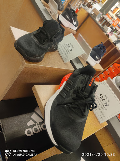 Shopping Mall «Crossroads Shopping Center», reviews and photos, 409 Tarrytown Rd, White Plains, NY 10607, USA