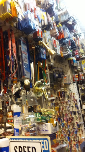 Hardware Store «Mitchell Hardware Supply», reviews and photos, 2141 W Cermak Rd, Chicago, IL 60608, USA