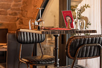 Atmosphère du Restaurant La Table du clocher à Aigues-Vives - n°1