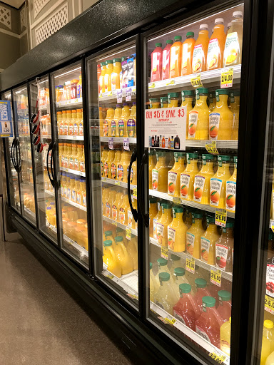 Grocery Store «Harris Teeter», reviews and photos, 2080 Kildaire Farm Rd, Cary, NC 27511, USA