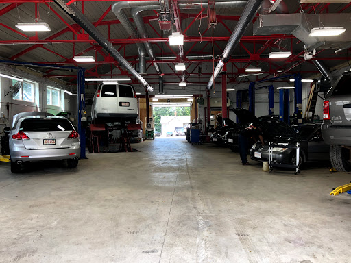 Auto Body Shop «Akiki», reviews and photos, 1035 Hyde Park Ave, Hyde Park, MA 02136, USA
