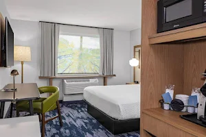 Fairfield Inn & Suites by Marriott Indianapolis Greenfield image
