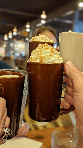 American Restaurant «Cracker Barrel Old Country Store», reviews and photos, 40 Frontage Rd, Lafayette, IN 47905, USA