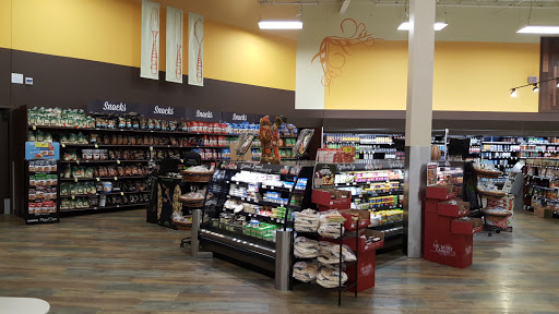 Grocery Store «Kroger», reviews and photos, 15255 Michigan Ave, Dearborn, MI 48126, USA