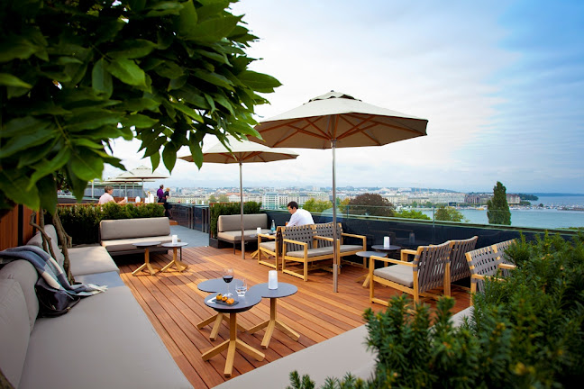 Kommentare und Rezensionen über MET Rooftop Lounge - Hôtel Métropole