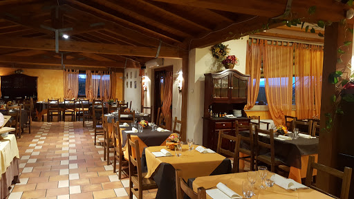 Ristorante Pizzeria Casale Amasona B&B in Segni, Città Metropolitana di Roma Capitale
