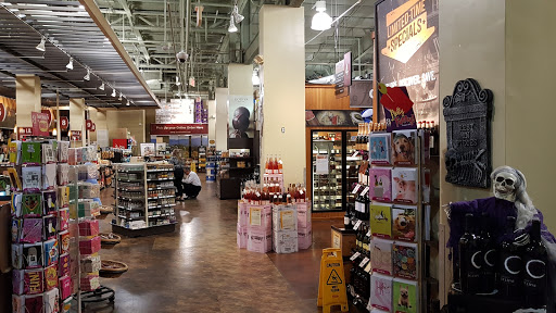 Shopping Mall «Arena Shops», reviews and photos, 14750 Biscayne Blvd, North Miami, FL 33181, USA