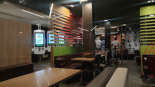 Photo n°18 de McDonald's à Senlis ()