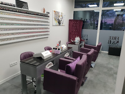 Salon Free N&B à Nantes