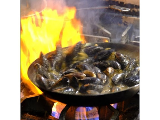 Fine Dining Restaurant «BrewRiver GastroPub», reviews and photos, 2062 Riverside Dr, Cincinnati, OH 45202, USA