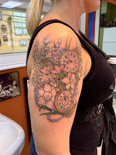 Body Piercing Shop «Punctured Piercing & Tattoo», reviews and photos, 2459 S Main St, Bountiful, UT 84010, USA