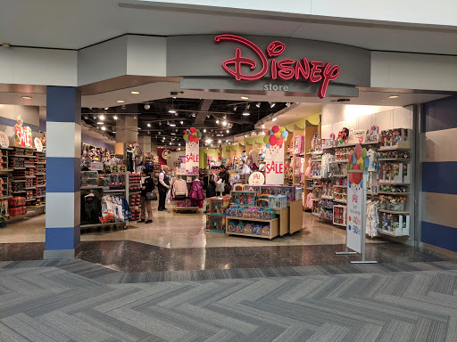 Disney Store, E Golf Rd & N Meacham Rd, Schaumburg, IL 60173, USA, 