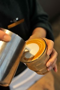 Head Quarters Cafe 成城店