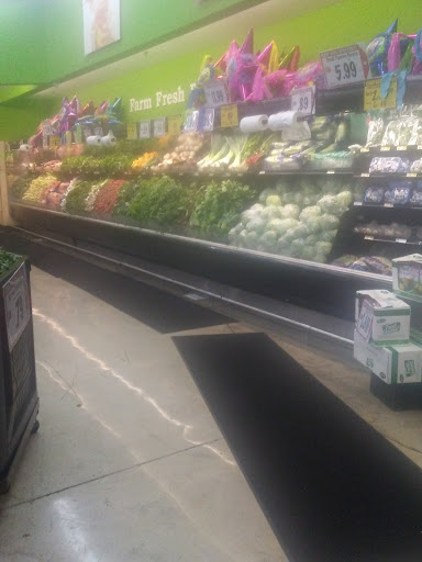 Grocery Store «Superior Grocers», reviews and photos, 12630 Hawthorne Blvd, Hawthorne, CA 90250, USA