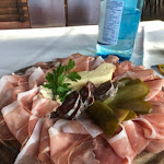 Photo n°3 de l'avis de Anna.r fait le 21/05/2023 à 21:27 sur le  Alpengasthof Tibet Hütte à Stilfserjoch