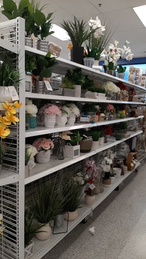 Clothing Store «Ross Dress for Less», reviews and photos, 241 N Glendale Ave, Glendale, CA 91206, USA