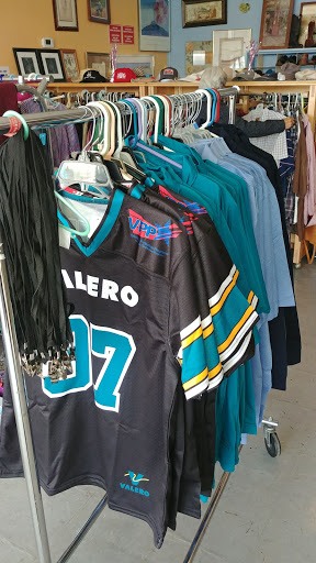 Non-Profit Organization «Youth Alternatives Thrift Shop», reviews and photos, 3103 West Ave, San Antonio, TX 78213, USA