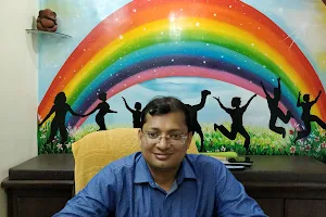 Dr. Utkarsh Bansal Child Specialist Doctor Lucknow image
