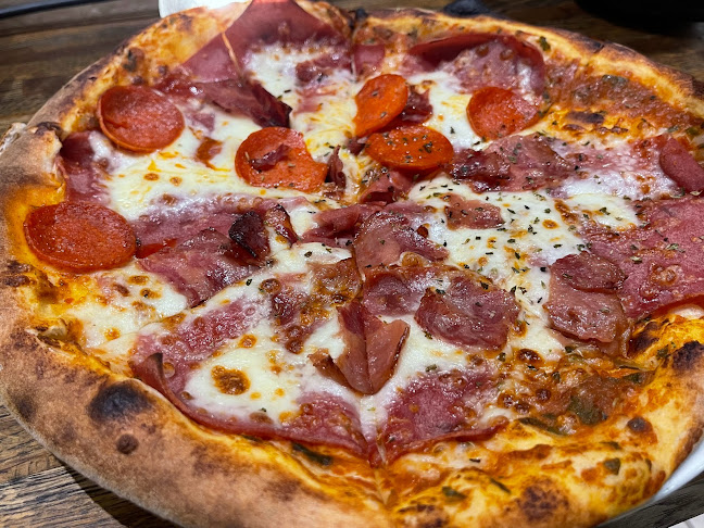 Anmeldelser af La casa pizza i Nørrebro - Pizza