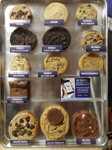 Cookie Shop «Insomnia Cookies», reviews and photos, 502 E John St #5, Champaign, IL 61820, USA