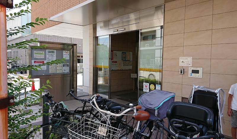 吹田市立千里丘図書館 大阪府吹田市千里丘上 公立図書館 図書館 グルコミ