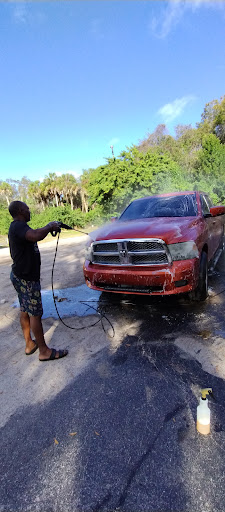 Hands on mobile wash LLC en Gibsonton