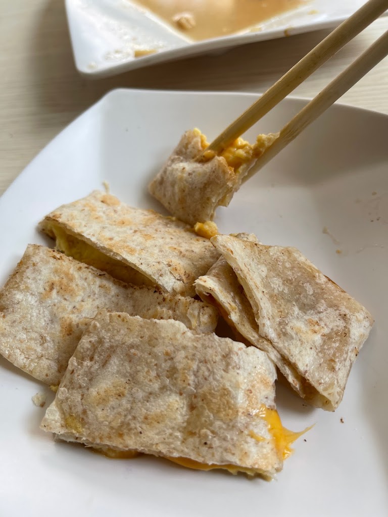 台中市西屯區A-bao早餐成都店- 台灣餐廳推薦手搖推薦甜點推薦買一送一優惠訊息