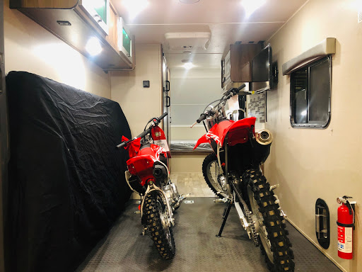 Motorcycle Dealer «Station Park Honda Powersports & RV center», reviews and photos, 830 S 9th St, Louisville, KY 40203, USA