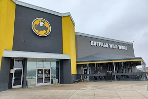 Buffalo Wild Wings image