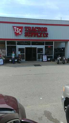 Home Improvement Store «Tractor Supply Co.», reviews and photos, 5111 Murfreesboro Rd, College Grove, TN 37046, USA
