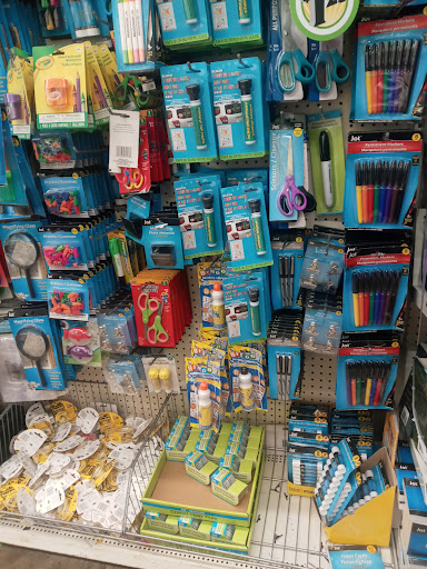 Dollar Store «Dollar Tree», reviews and photos, 9221 N 56th St, Temple Terrace, FL 33617, USA