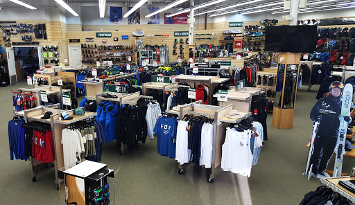Sporting Goods Store «Peter Glenn Ski & Sports», reviews and photos, 5403 International Dr, Orlando, FL 32819, USA