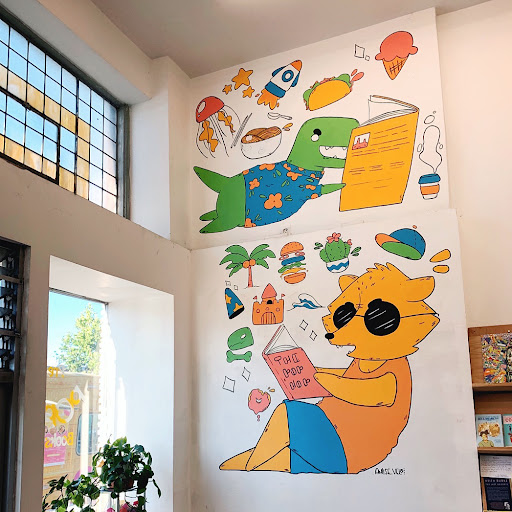 Used Book Store «Pop-Hop Books & Print», reviews and photos, 5002 York Blvd, Los Angeles, CA 90042, USA