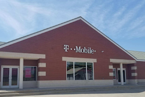 T-Mobile Authorized Retailer image