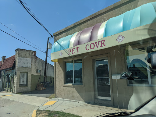 Pet Cove, 820 E Center St, Kingsport, TN 37660, USA, 
