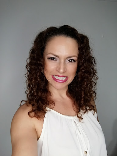 Dra. Karina Campos