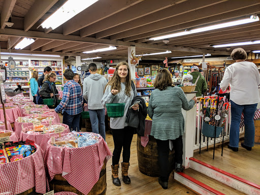 General Store «Mast General Store Waynesville», reviews and photos, 63 N Main St, Waynesville, NC 28786, USA