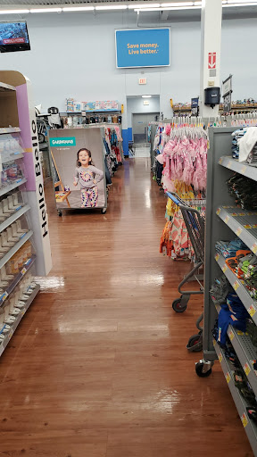 Discount Store «Walmart», reviews and photos, 700 Oak St, Brockton, MA 02301, USA